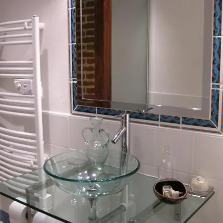 Cosy A Neuvy Avec Jardin Et Animaux Acceptes - Fr-1-489-213 דירה *