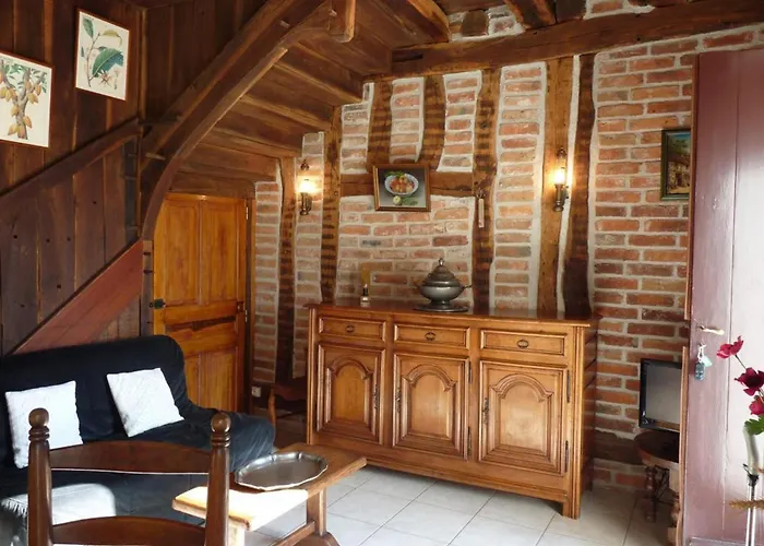 Apartment Cosy A Neuvy Avec Jardin Et Animaux Acceptes - Fr-1-489-213 Neuvy (Allier)